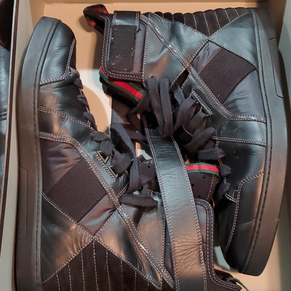 Black gucci hi tops